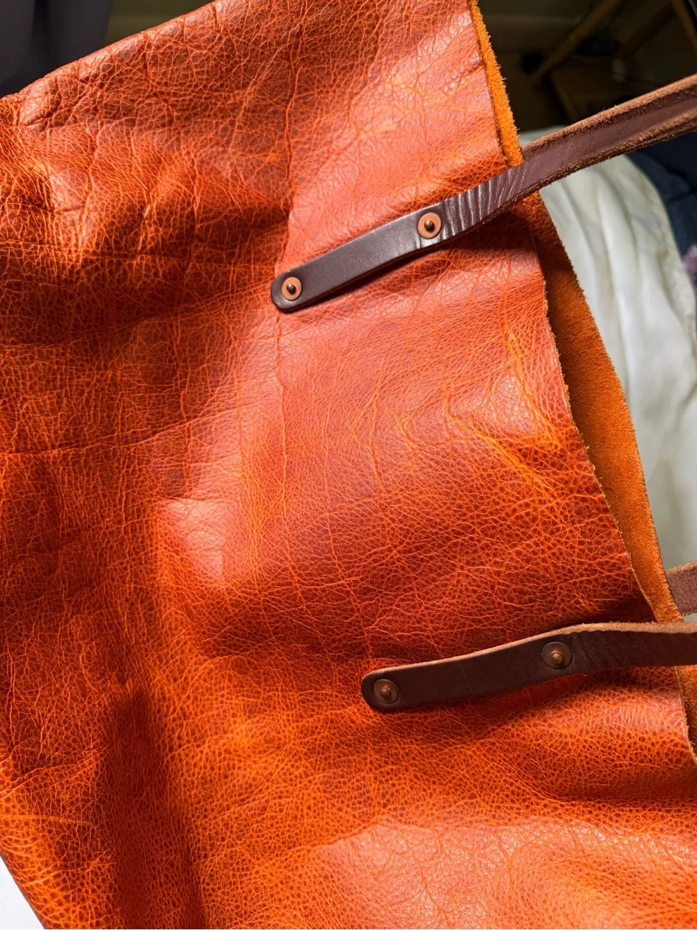Go Forth Goods Large Avery tote in Tangerine bison - Picture 8 of 11